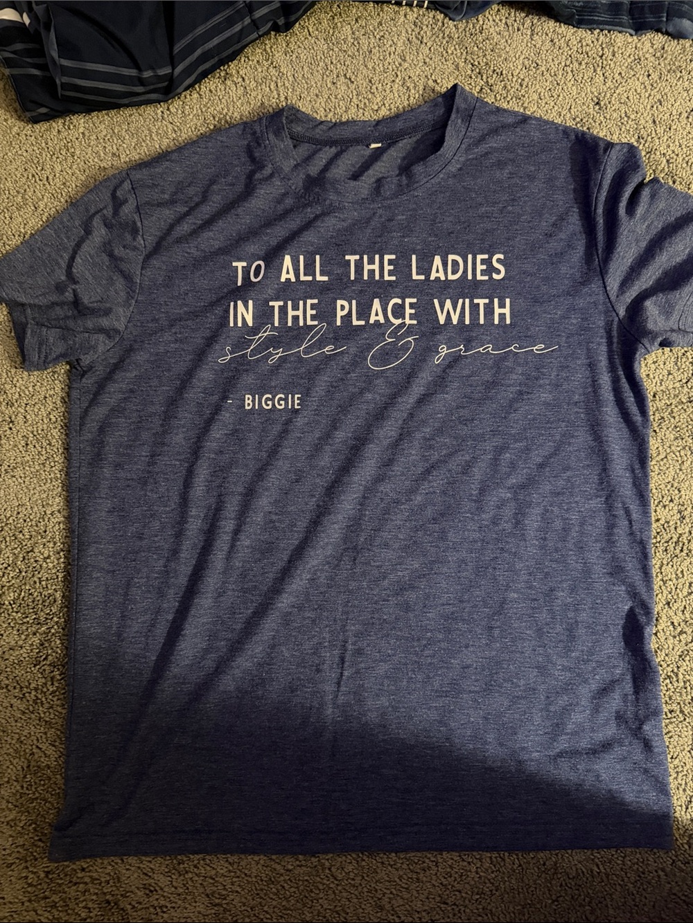 Women’s Navy Graphic Tee -
